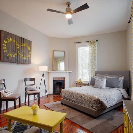 414B Waldburg St - 2 Bedroom Oasis Near Forsyth Park Саванна Екстер'єр фото